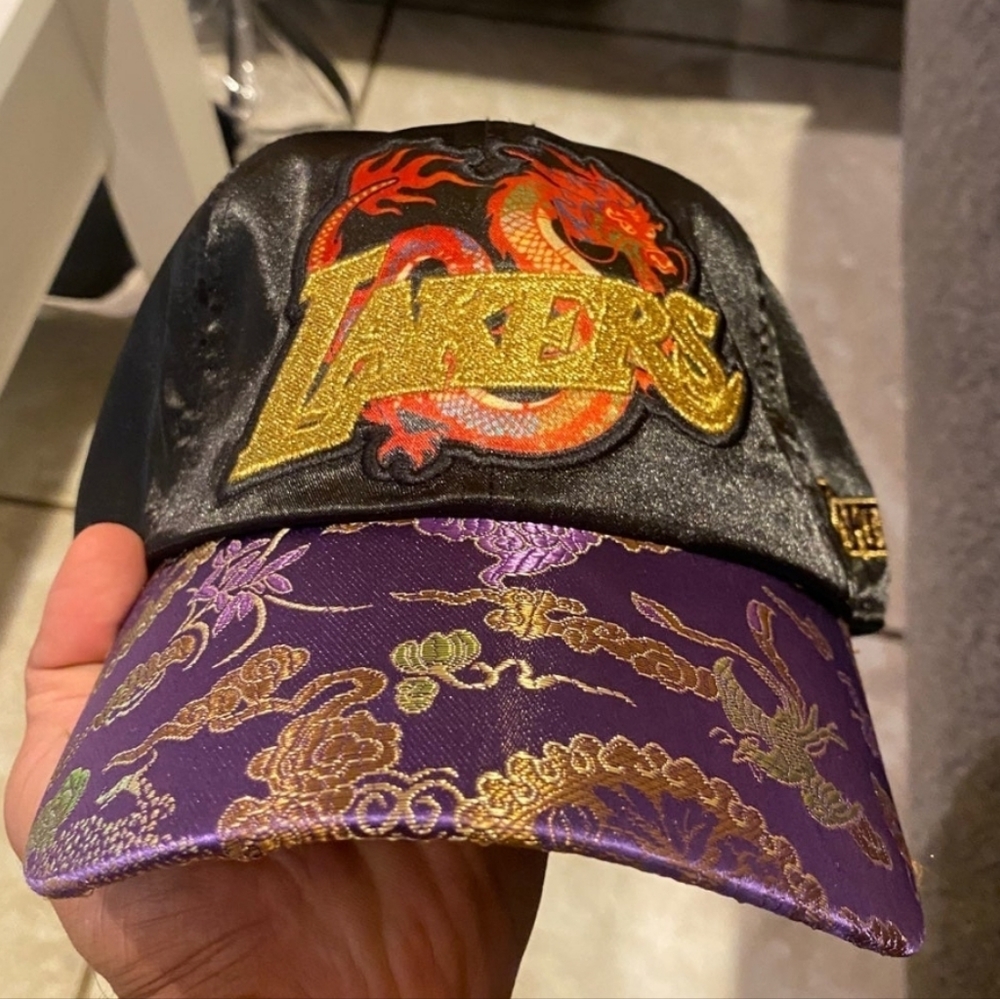 Mitchell & Ness Lakers Hat